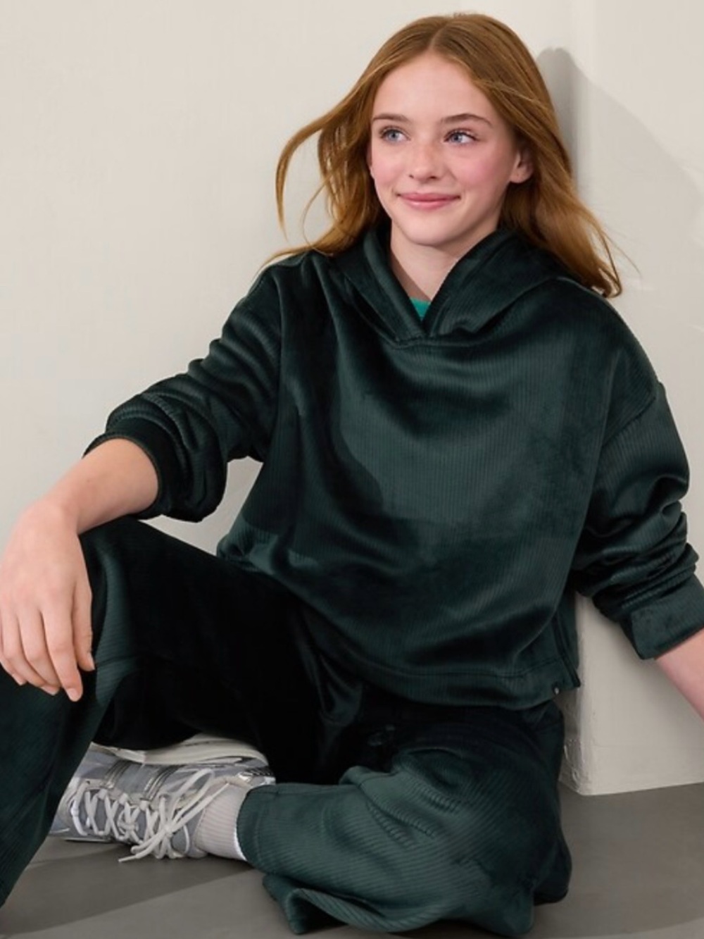 Athleta Girl Cozy Rib Hoodie Green Pullover Sweater Size Medium 8-10 Warm Winter